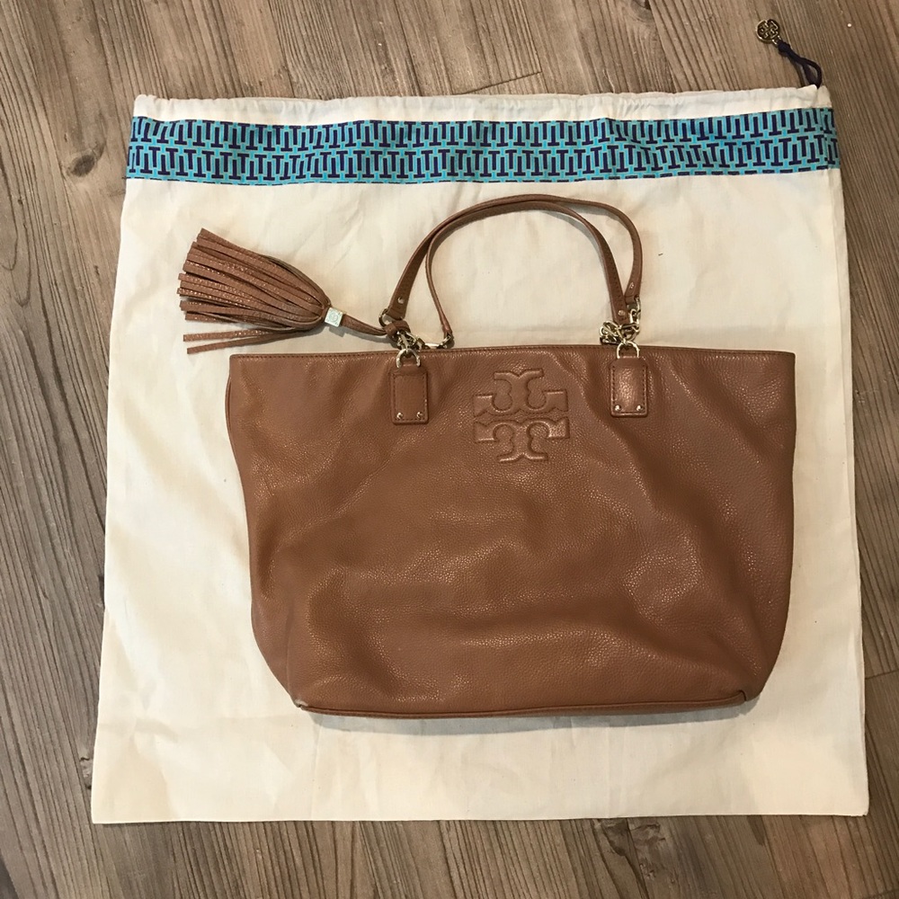 Leather Tory Burch hand bag